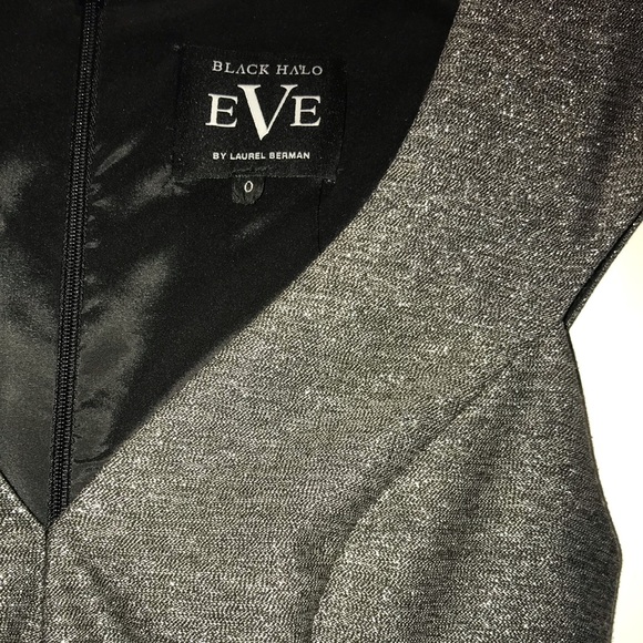 Black Halo EVE Metallic “Wren” Gown - Picture 3 of 8